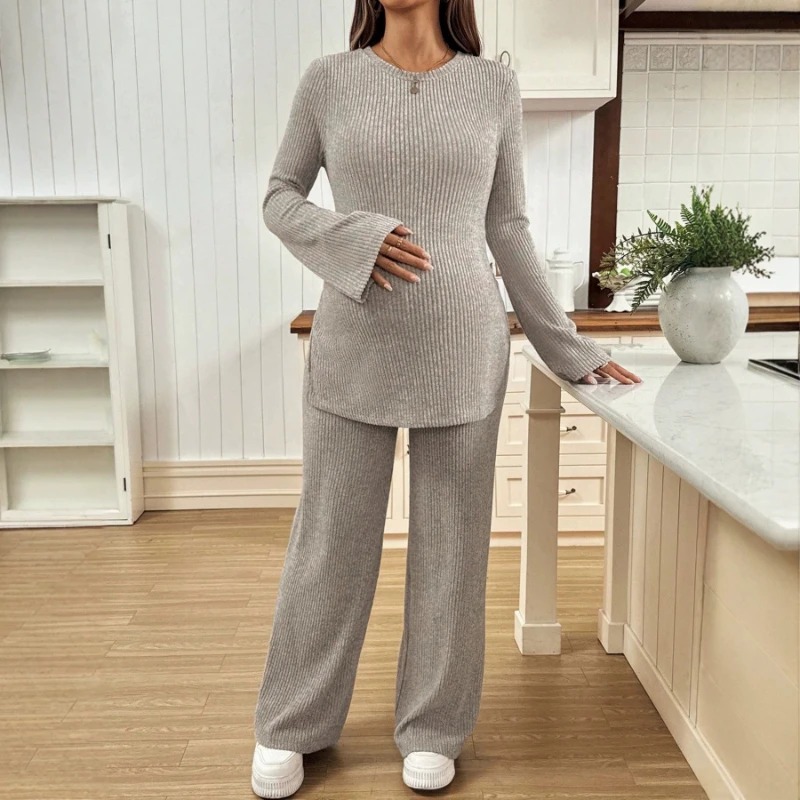 Knitted Maternity Suit Horn Lo - đánh giá và giá Maternity Wear